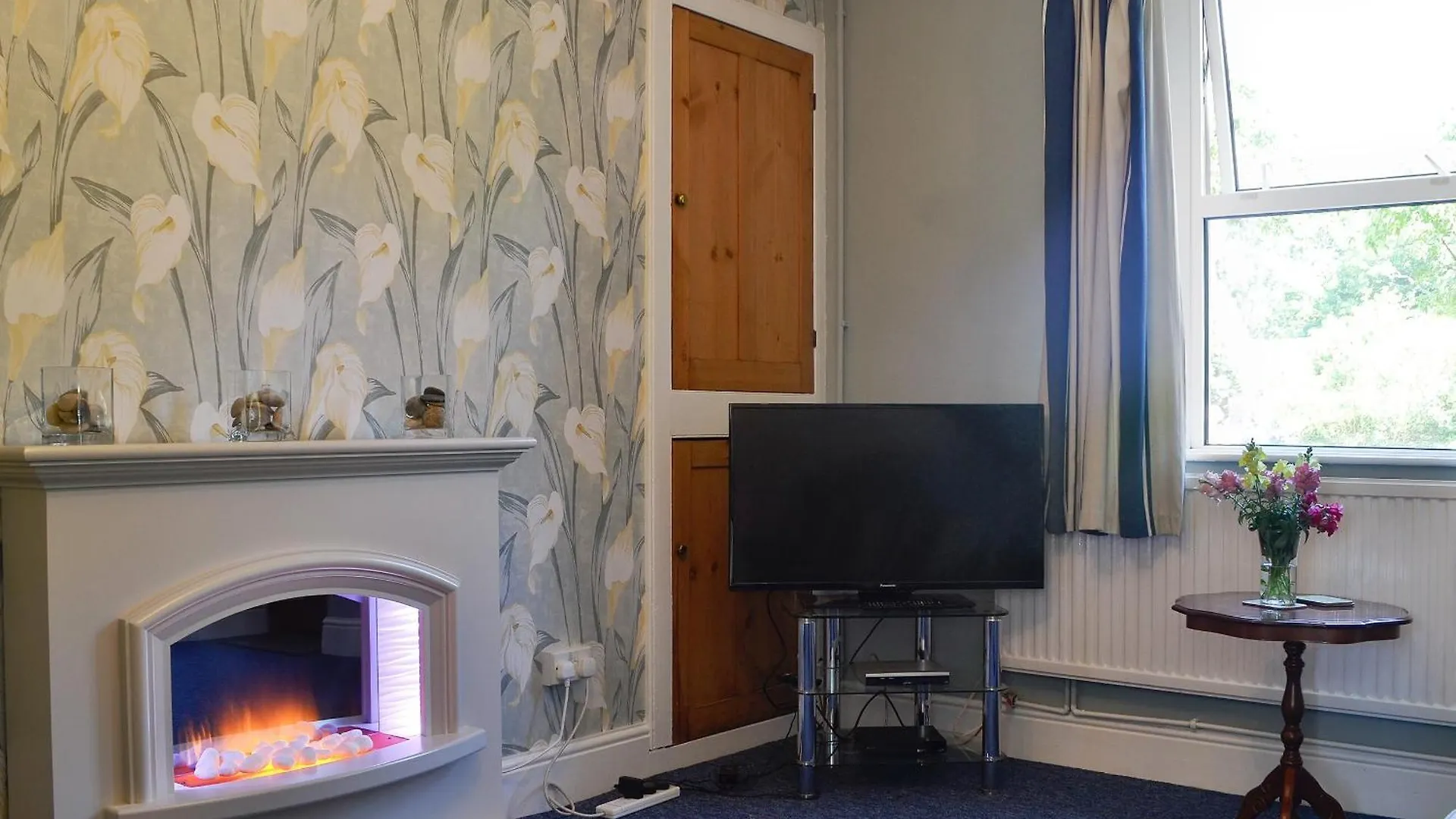 Hazeldene Villa Bishopston
